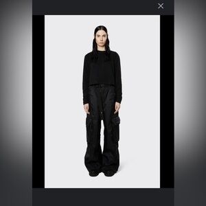 Rains Classic Black Fleece sweatshirt